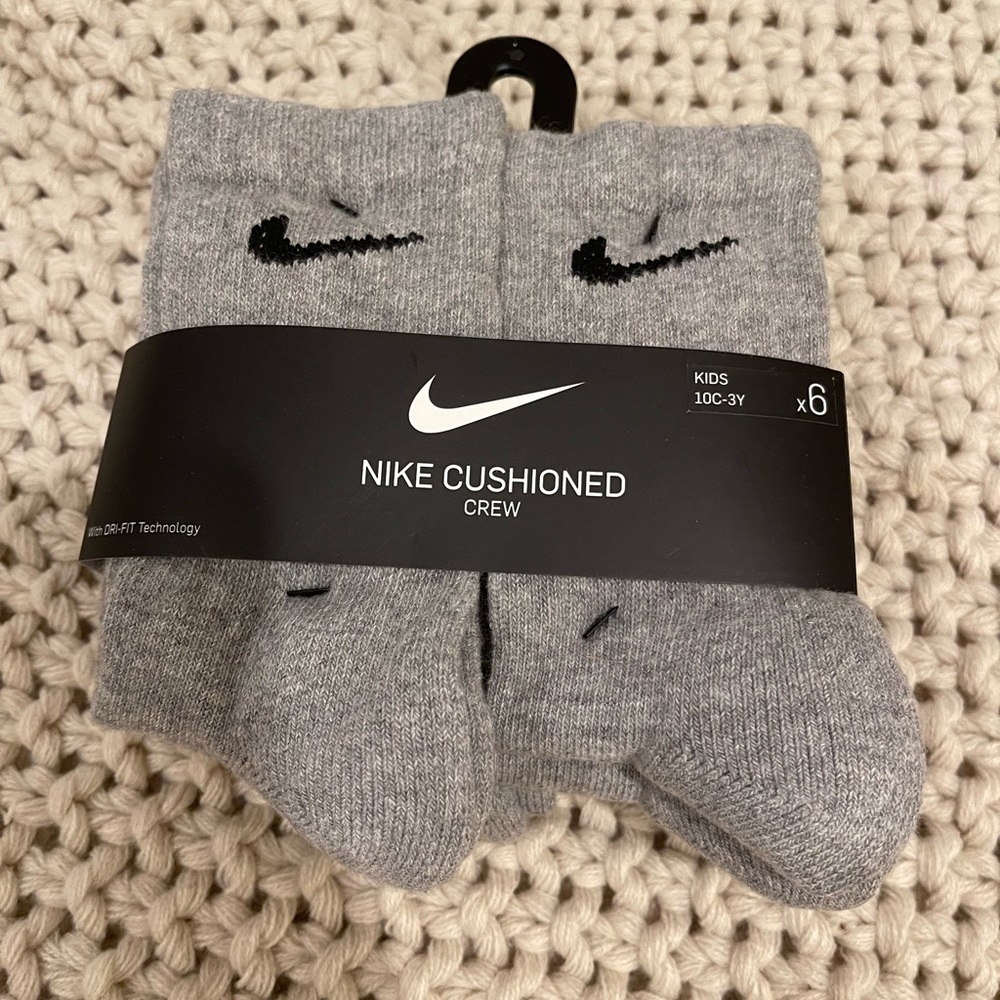 Nike kids crew socks